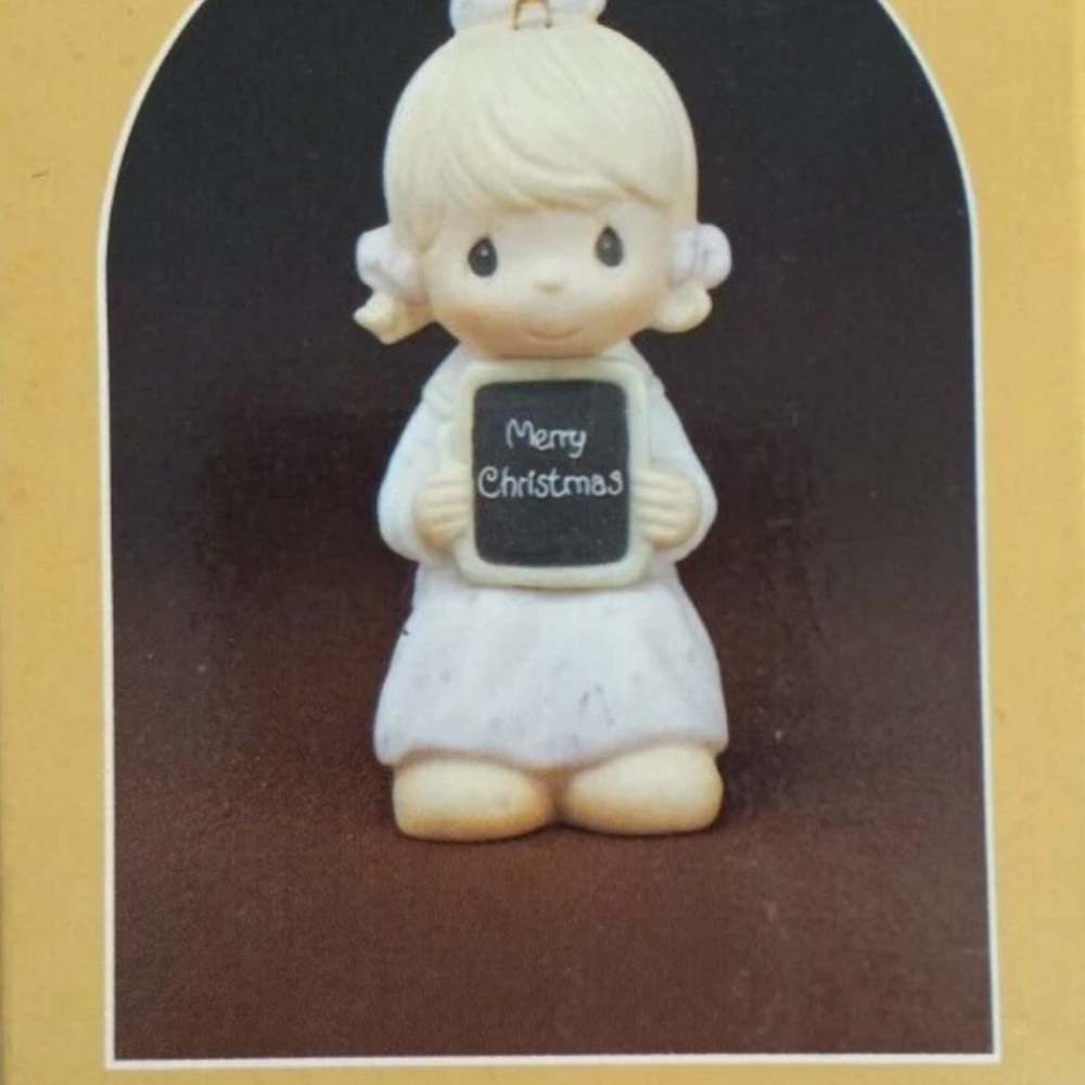 Vintage 1983 Precious Moments Love Is Patient Merry Christmas Ornament In Box